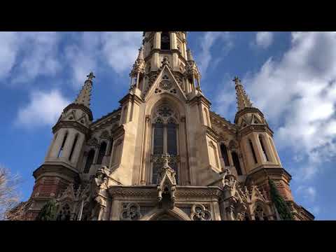 Barcelona Eixample to Sagrada Familia Walk